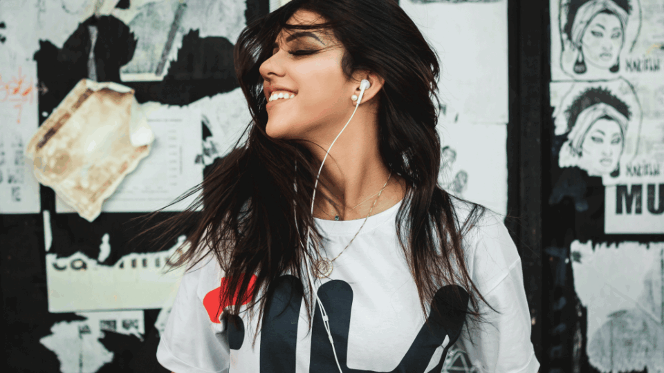 5-aplicativos-para-ouvir-radio-online-pelo-celular-android-ou-iphone